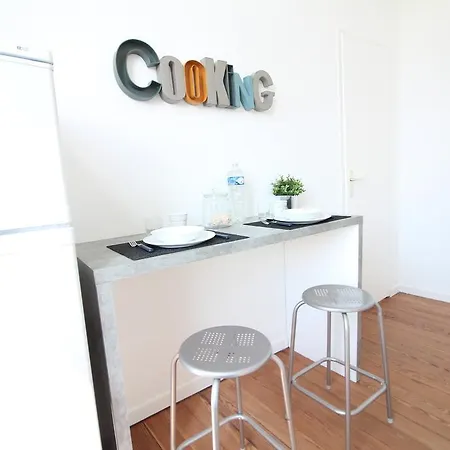 Daire Cosy Next To The City Center *