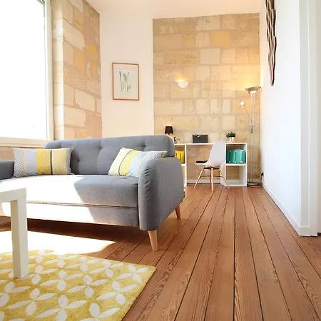Cosy Next To The City Center Daire Bordeaux