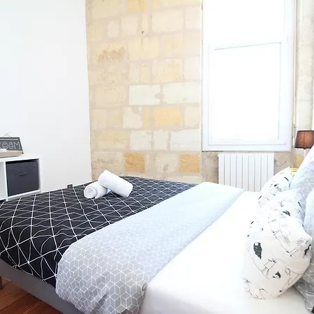 Cosy Next To The City Center Daire Bordeaux