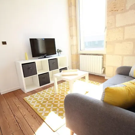 Daire Cosy Next To The City Center